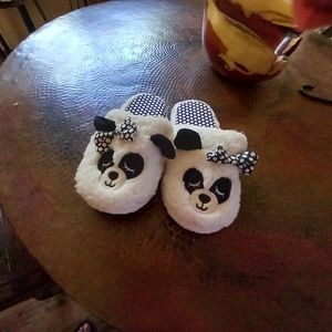 Animal printed slipper